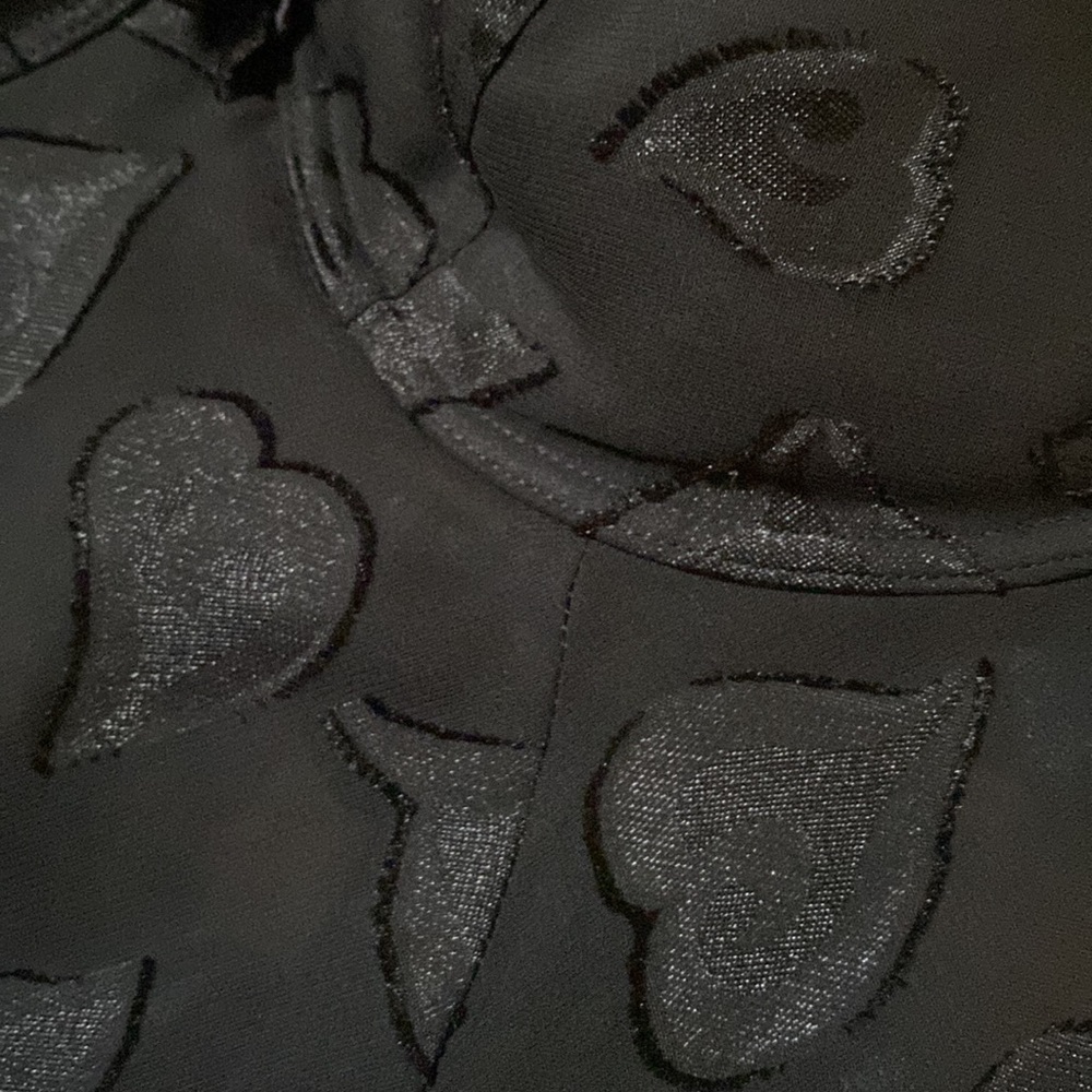 ✨VTG VS✨ Gorgeous Nightgown w/ hearts- one of a ki…